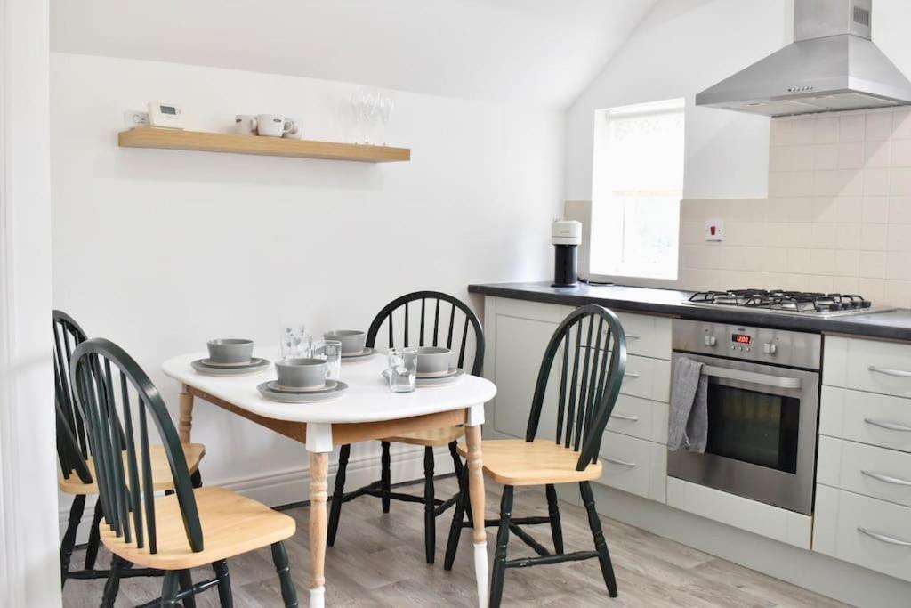 2 Bedroom Apartment In Gateshead Eksteriør billede